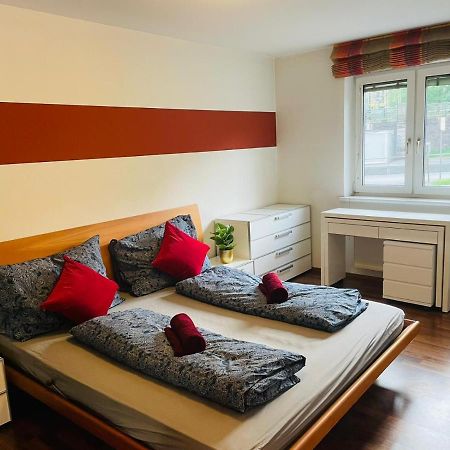 Super Deluxe Apartment - Near U6, U3 In City Center Wenen Buitenkant foto