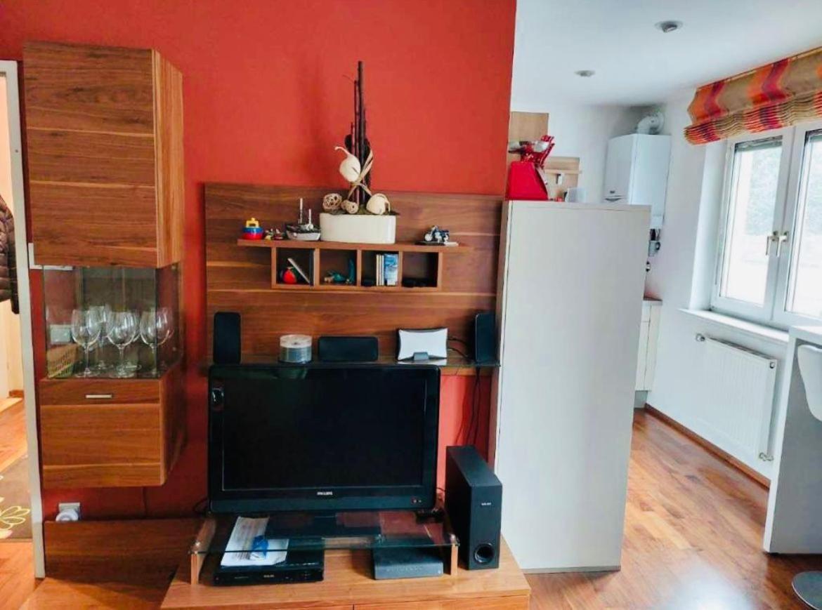 Super Deluxe Apartment - Near U6, U3 In City Center Wenen Buitenkant foto